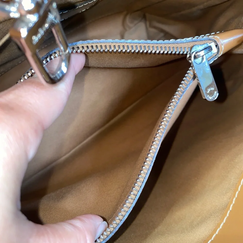 Used - Picture 10 of 13